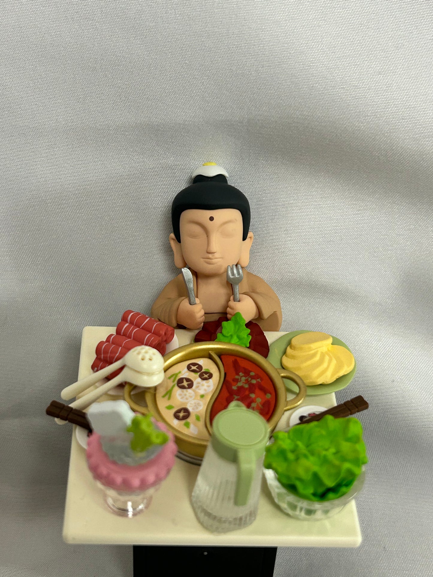 Amitofo "Give Me Five" Pass The Luck Blind Box Hippers